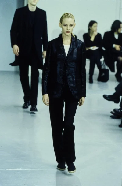 Look 16